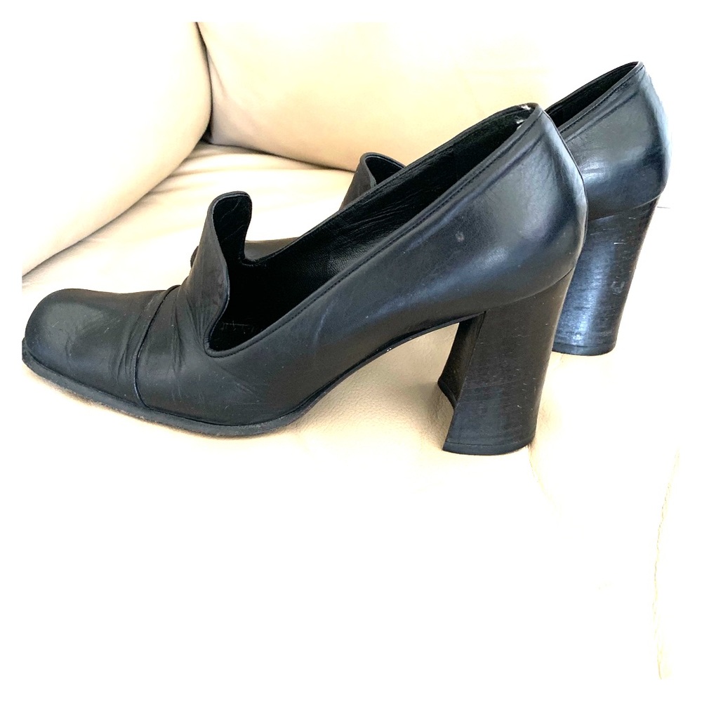 Authentic Prada Heels 👠 💫💫💫